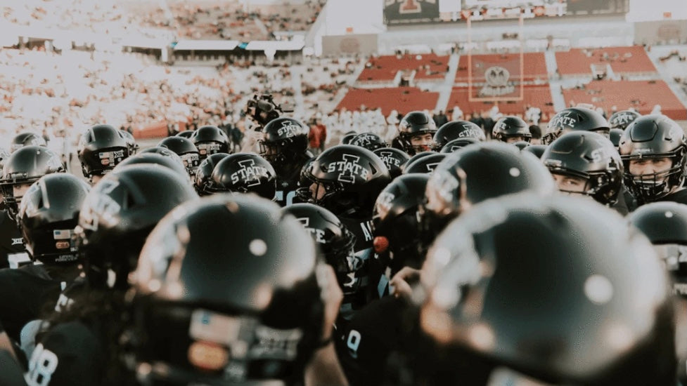 5 Tips to Stand Out at Your Varsity Football Spring Game